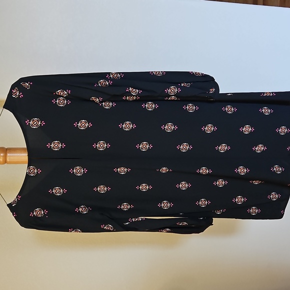 NWT Old Navy Black Patterned Dress, XS - Picture 4 of 5